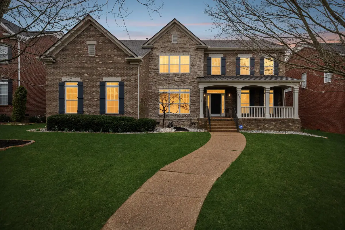 3053 Oxford Glen Dr, Franklin, TN 37067 - #1