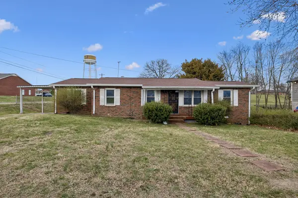 600 10th Ave E, Springfield, TN 37172