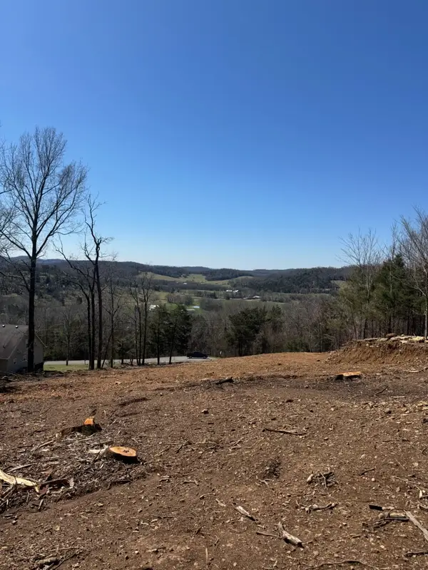 121 Matt Drive, Bell Buckle, TN 37020