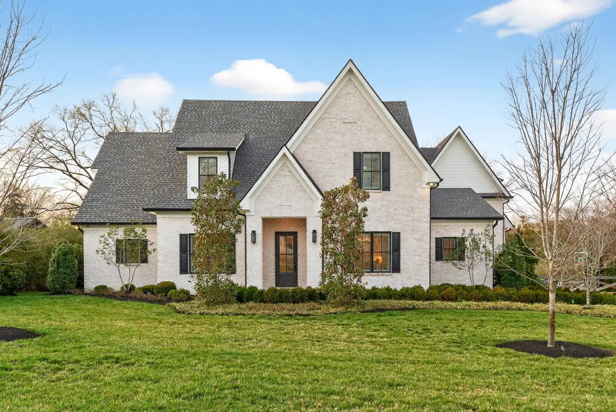 721 Newberry Rd, Nashville, TN 37205 - #1