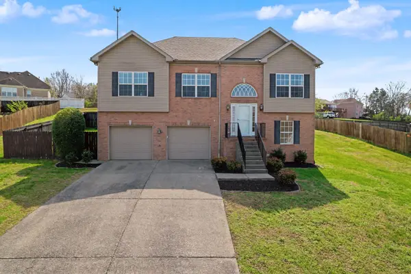 105 Buckhaven Ct, Hendersonville, TN 37075