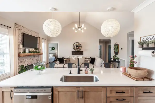 123 Megann Dr, Portland, TN 37148