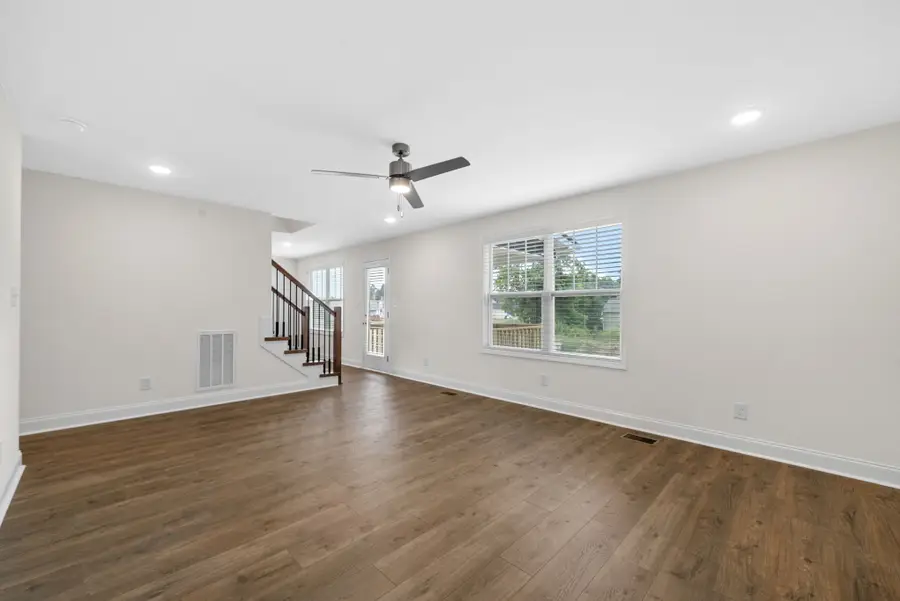 614 Chatsworth Drive, Clarksville, TN 37042 - #3