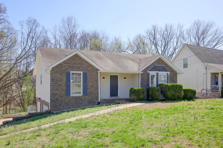 3116 Larson Ln, Clarksville, TN 37043 - #2