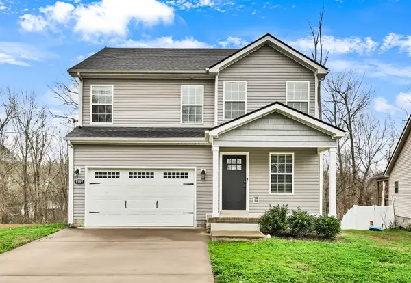 1197 Old Charlotte Trce, Clarksville, TN 37040