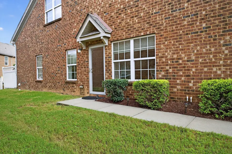 1309 Crown Point Pl, Nashville, TN 37211 - #3