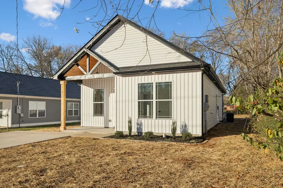 1511 Cheatham St, Springfield, TN 37172 - #2