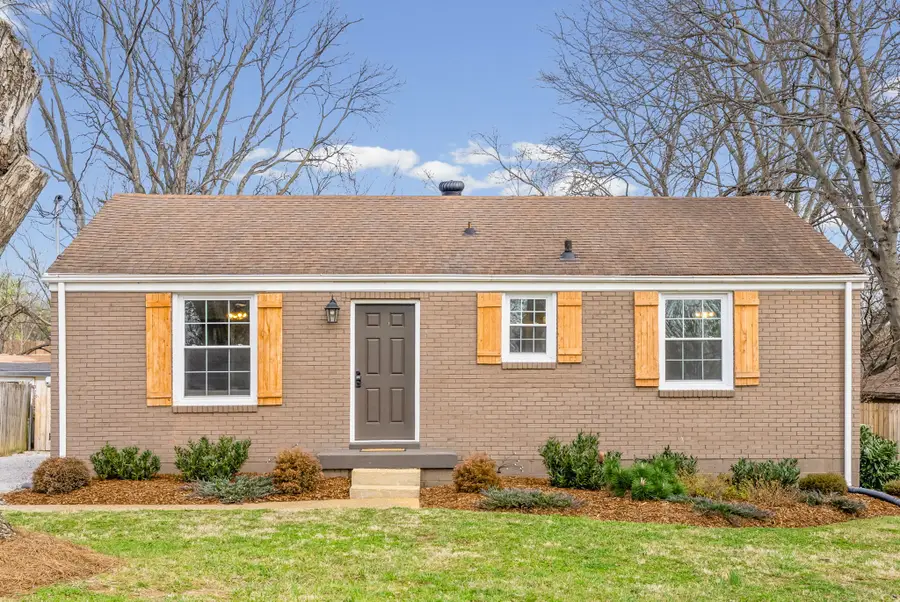 102 Desoto Dr, Nashville, TN 37210 - #2