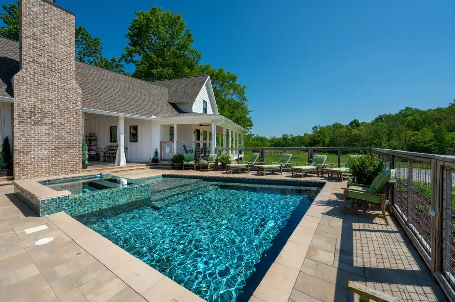 1912 Joppa Rd, Walling, TN 38587 - #2