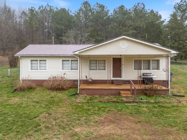 121 Deer Ck Rd, Mc Ewen, TN 37101
