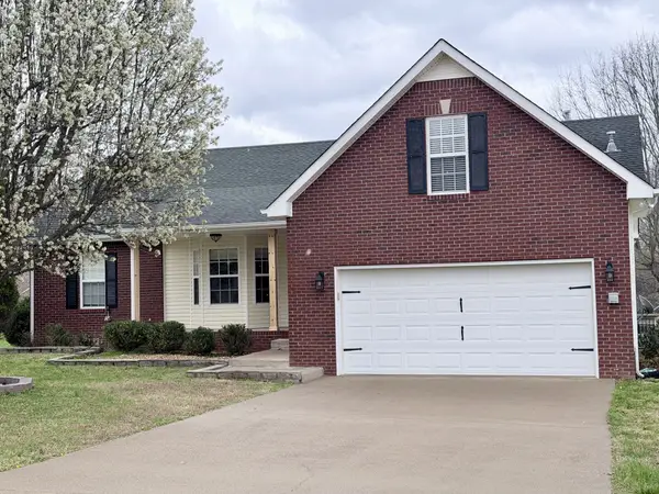 3344 Poplar Hl, Clarksville, TN 37043