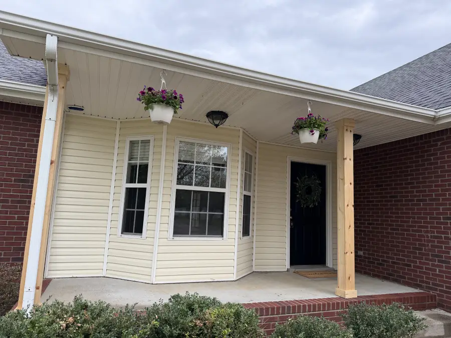 3344 Poplar Hl, Clarksville, TN 37043 - #3