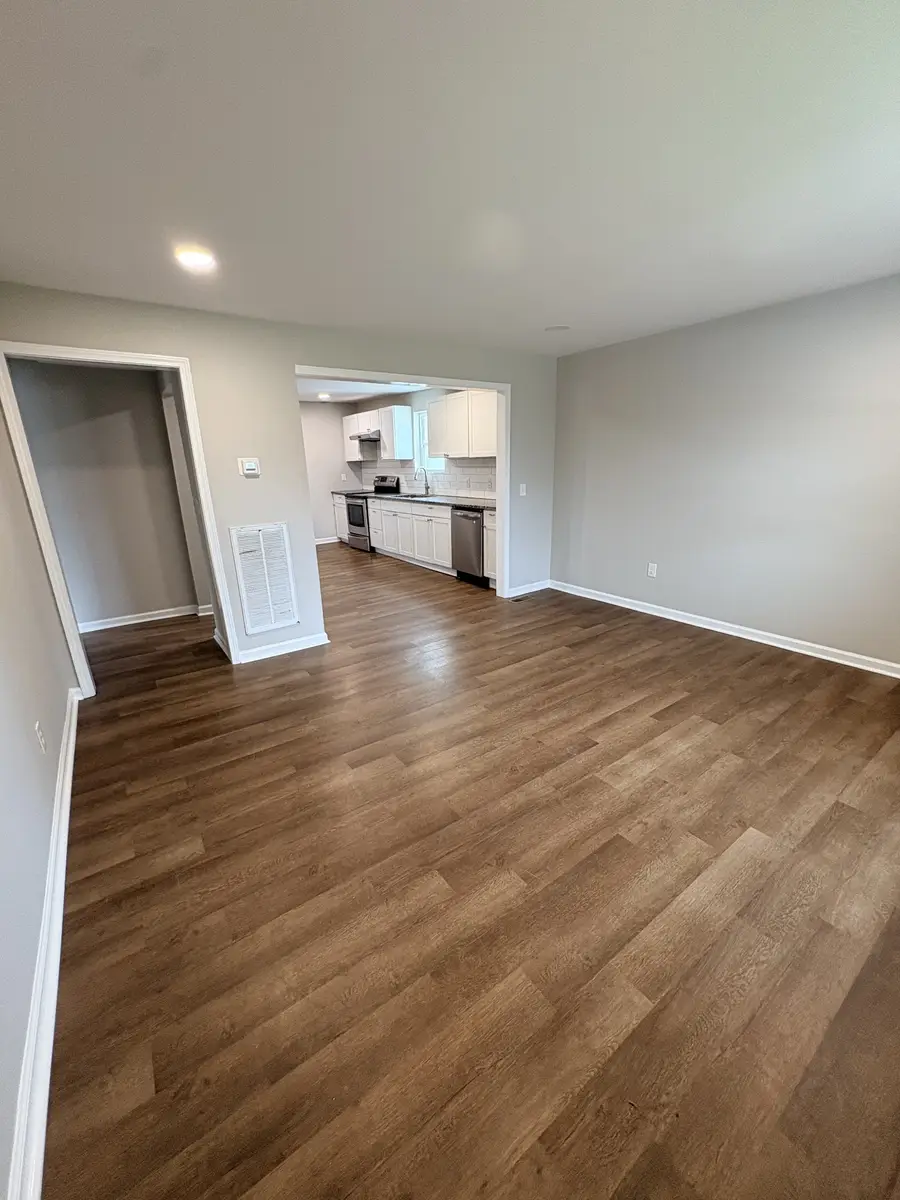 159 Morrison St, Gallatin, TN 37066 - #2