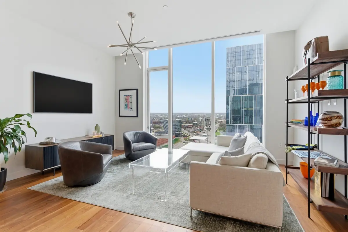 160 2nd Ave S #1906, Nashville, TN 37201 - #1