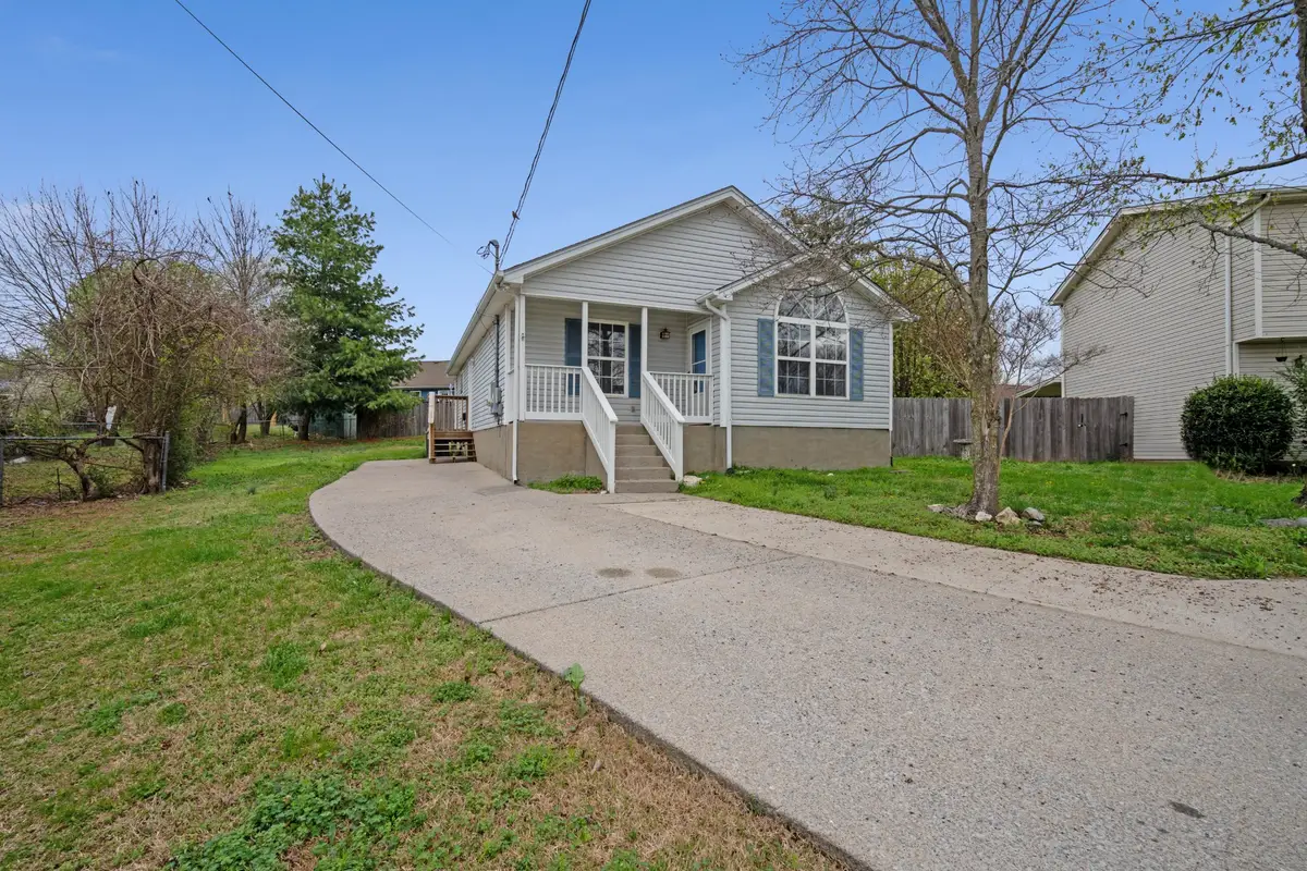 604 Hugh Duffy Cv, La Vergne, TN 37086 - #1