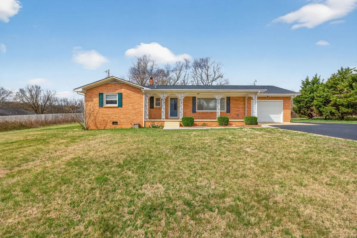 4920 Dodson Branch Rd, Cookeville, TN 38501 - #1