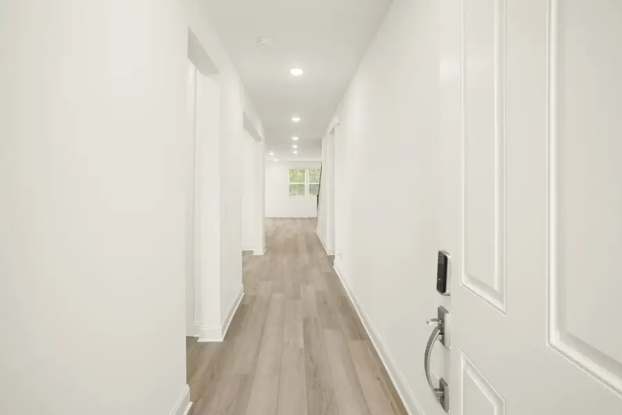 1547 Oak Springs Drive, Columbia, TN 38401 - #3