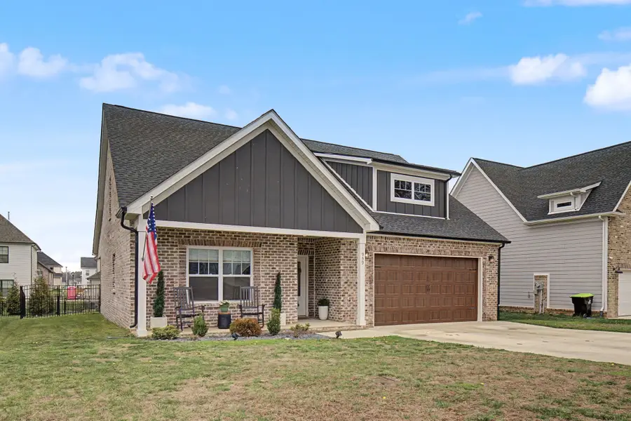 959 Alton Dr, Clarksville, TN 37043 - #2