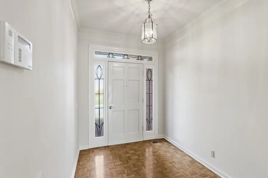 116 Longwood Pl, Nashville, TN 37215 - #3