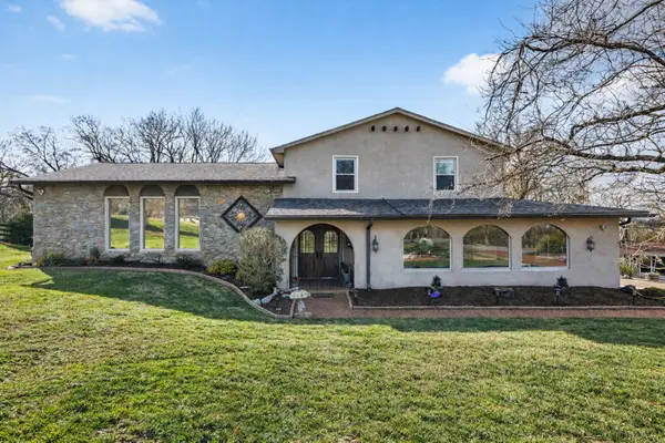 611 Beacon Hill Ln, Mount Juliet, TN 37122