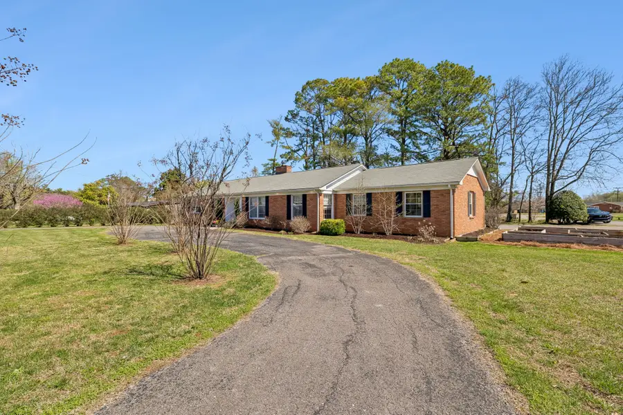 411 Apollo Dr, Murfreesboro, TN 37130 - #2