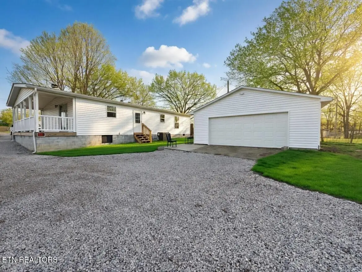 5421 S York Hwy, Grimsley, TN 38565 - #1