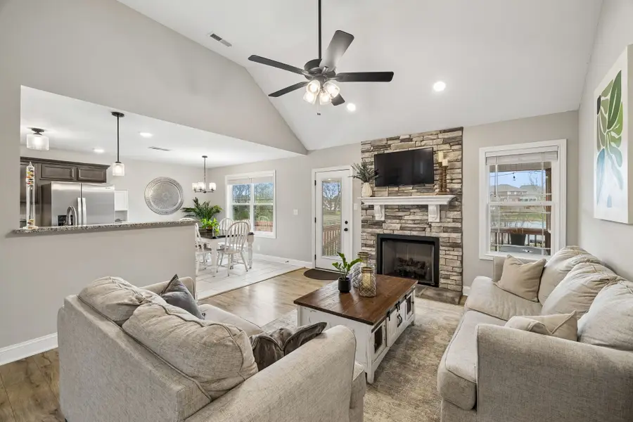 924 Burley Barn Rd, Clarksville, TN 37042 - #3