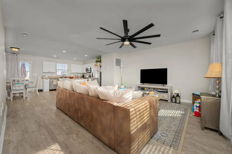 5571 Compass Way, Christiana, TN 37037 - #3