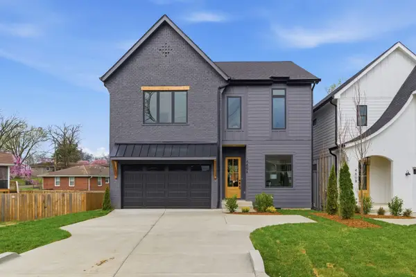 489A Sunliner Dr, Nashville, TN 37209