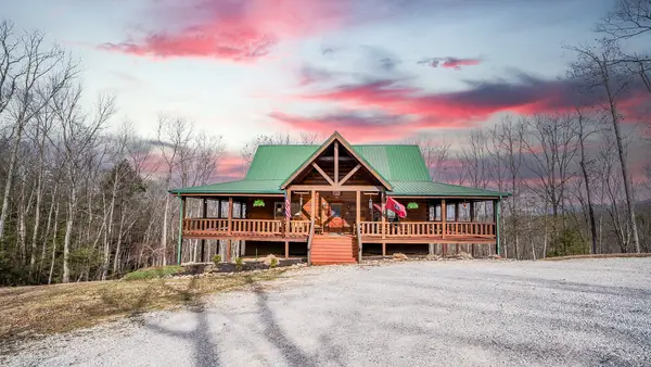 336 John J Smith Rd, Oneida, TN 37841