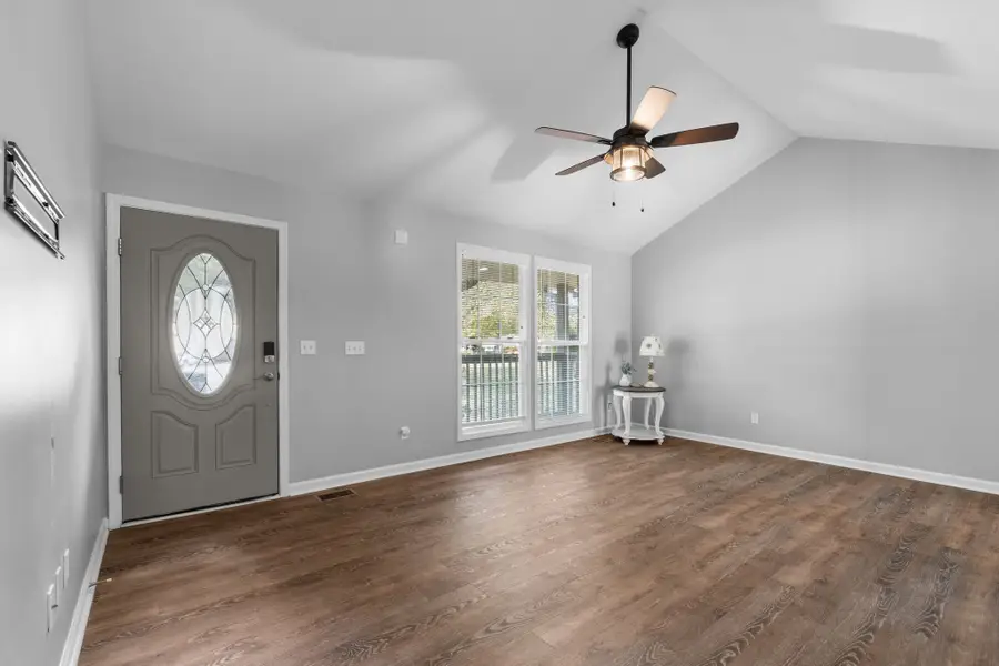 821 Luxemburg Dr, Hermitage, TN 37076 - #2