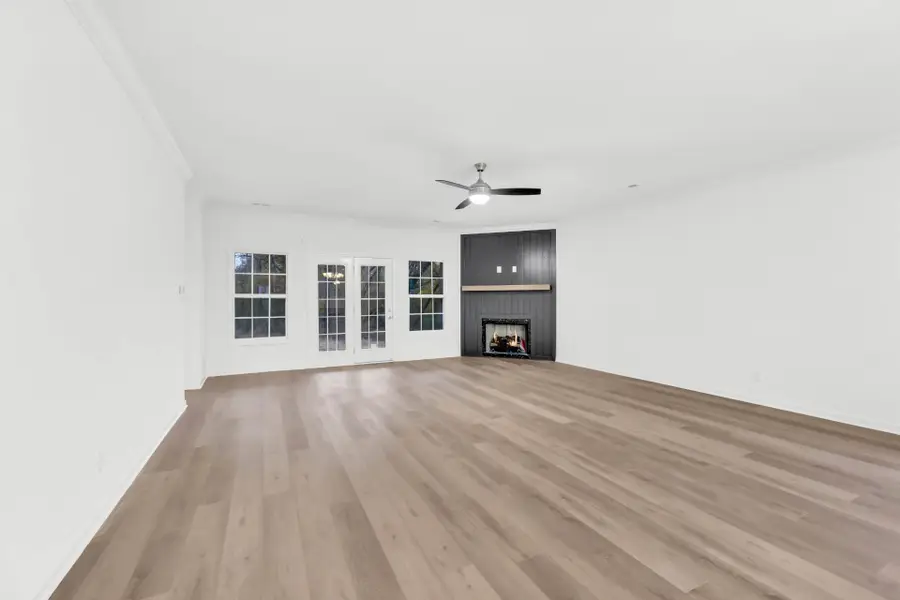 1034 Vendue Ave, Clarksville, TN 37042 - #3