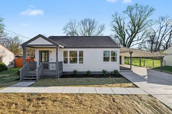 67 Scobey Dr, Nashville, TN 37210
