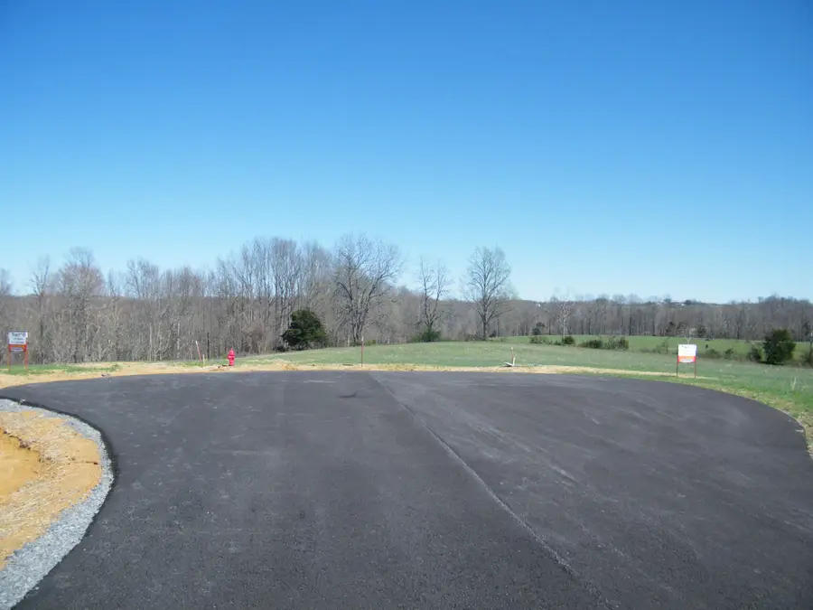 260 Daniel Lane, Westmoreland, TN 37186 - #2