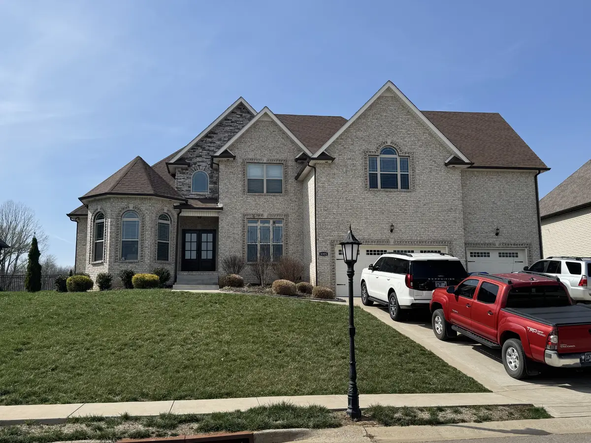 8325 Turnbull Dr, Pleasant View, TN 37146 - #1