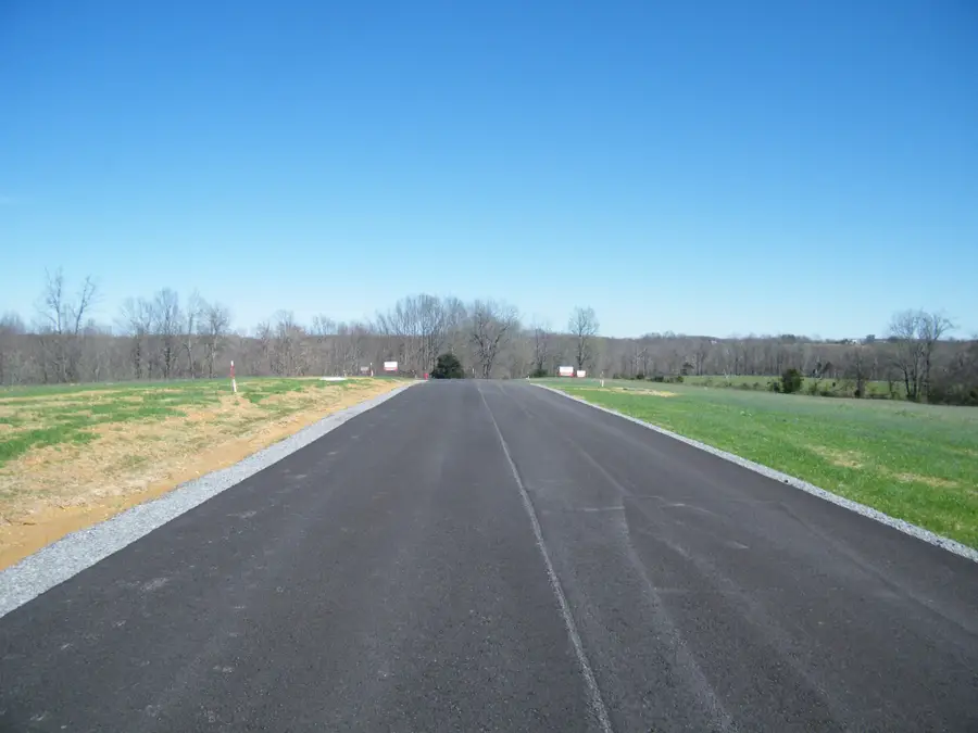 150 Daniel Lane, Westmoreland, TN 37186 - #2