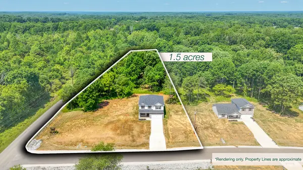 101 Cherry Blossom Way, Dickson, TN 37055