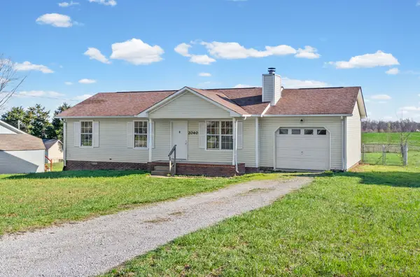 2040 Carneal Ln, Oak Grove, KY 42262