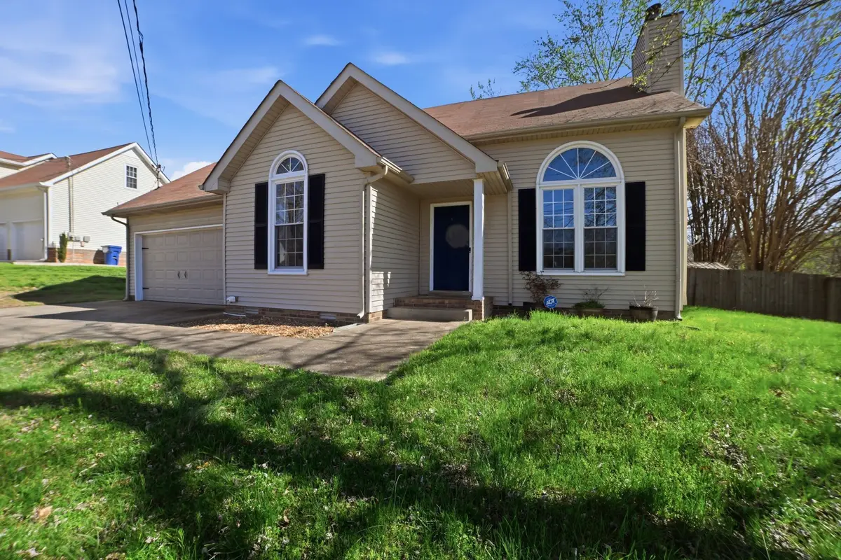 1756 Broadripple Dr, Clarksville, TN 37042 - #1