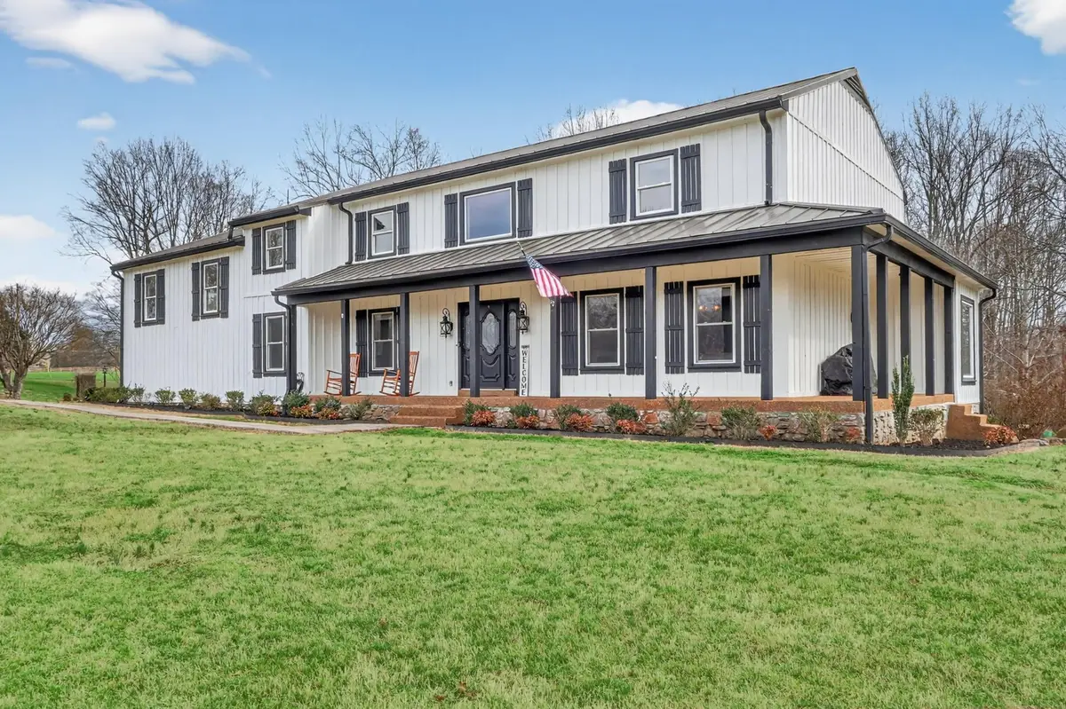 7255 Hall Rd, Greenbrier, TN 37073 - #1