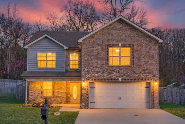 1193 Gentry Dr, Clarksville, TN 37043