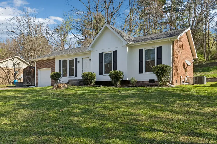 679 Frankfort Dr, Hermitage, TN 37076 - #2