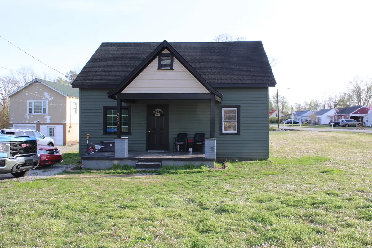 321 W Short St, Manchester, TN 37355 - #1