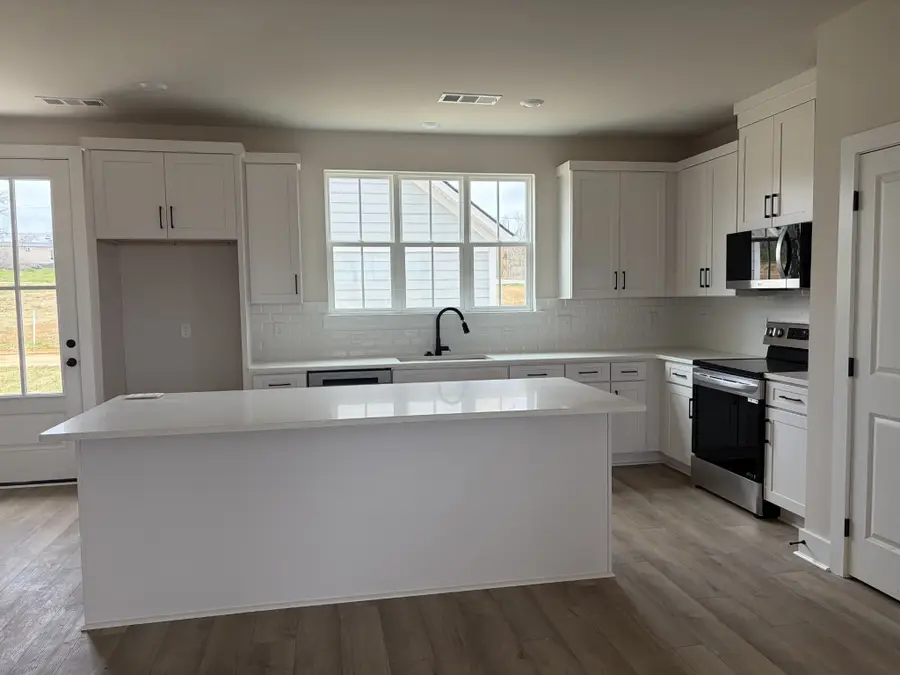 1813 Flatwaters Street, Spring Hill, TN 37174 - #3