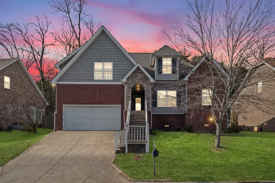 1812 Woodland Pointe Dr, Nashville, TN 37214 - #3