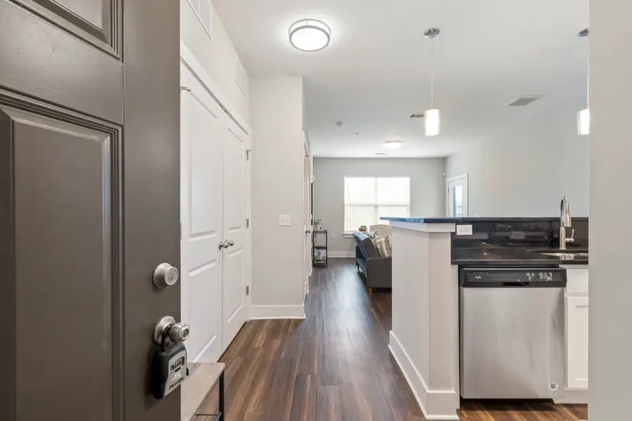 6411 Charlotte Road Cir #105, Nashville, TN 37209 - #3