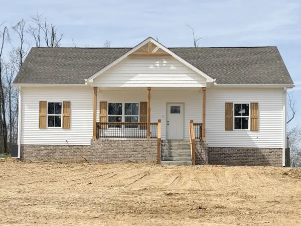 821 Annie Hollow Rd, Westmoreland, TN 37186