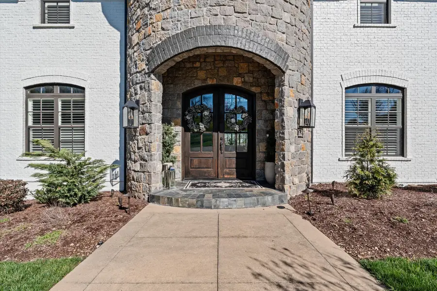 514 Legends Ridge Ct, Franklin, TN 37069 - #3