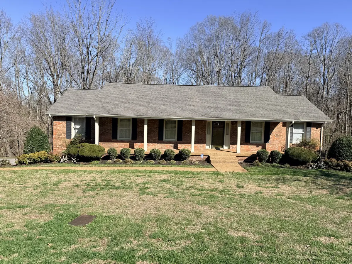 7242 Apple View Rd, Goodlettsville, TN 37072 - #1