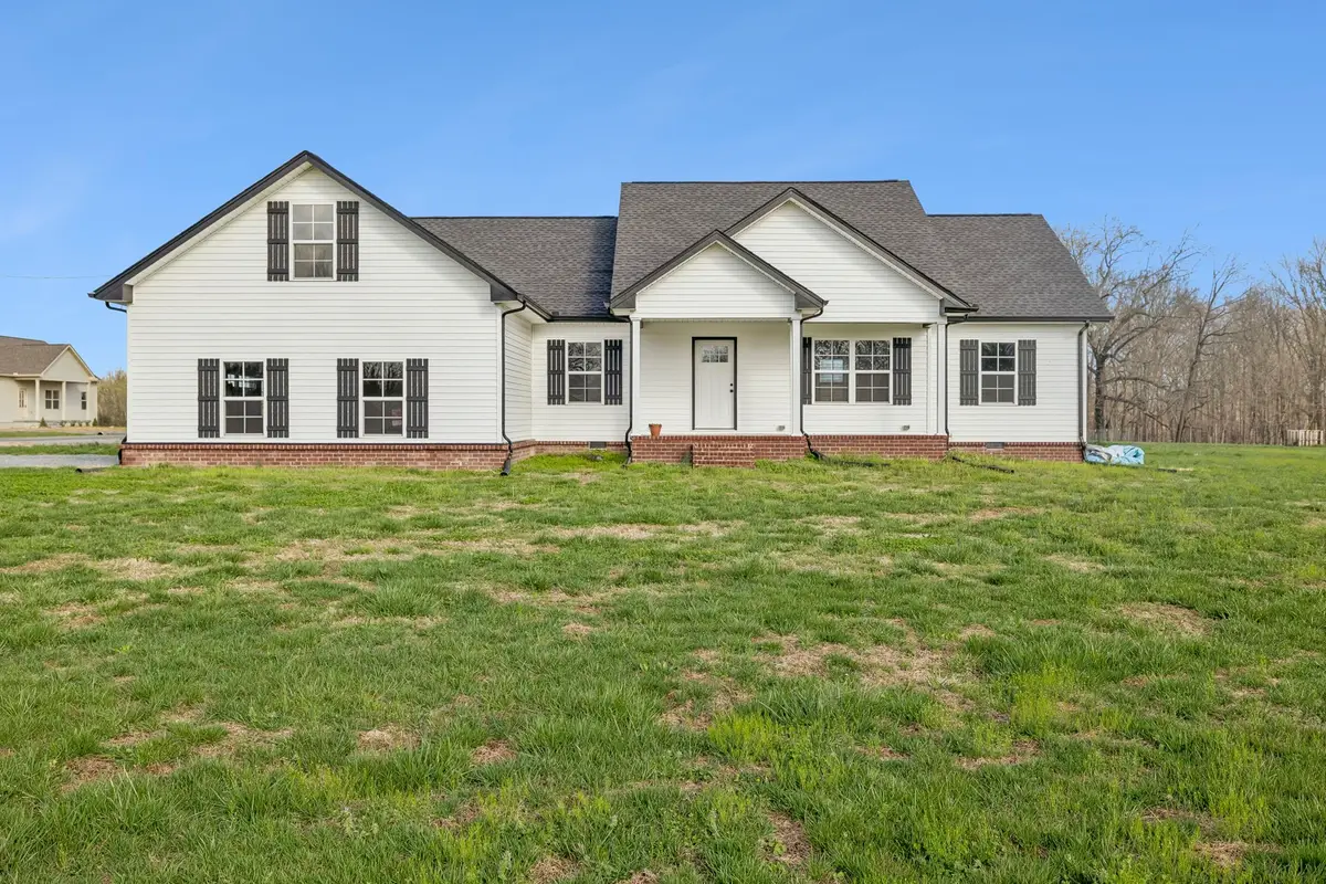 383 Old Coleytown Ln, Lafayette, TN 37083 - #1